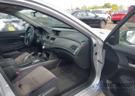 2008 Honda Accord 2.4 Lx из США, поврежденный, VIN 1HGCP26308A160165